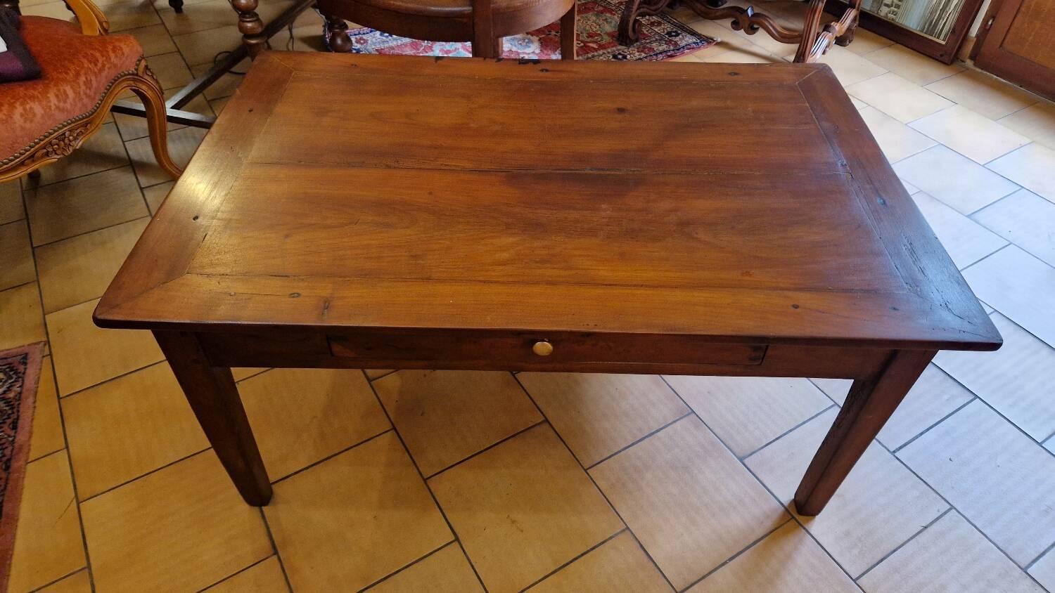 Country coffee table