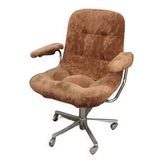 Desk chair