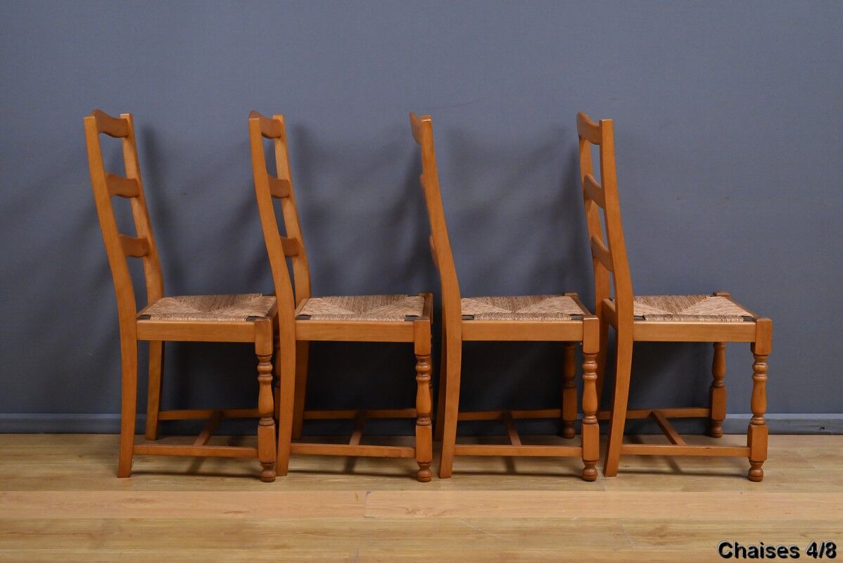 Set of 8 beech chairs – 1980