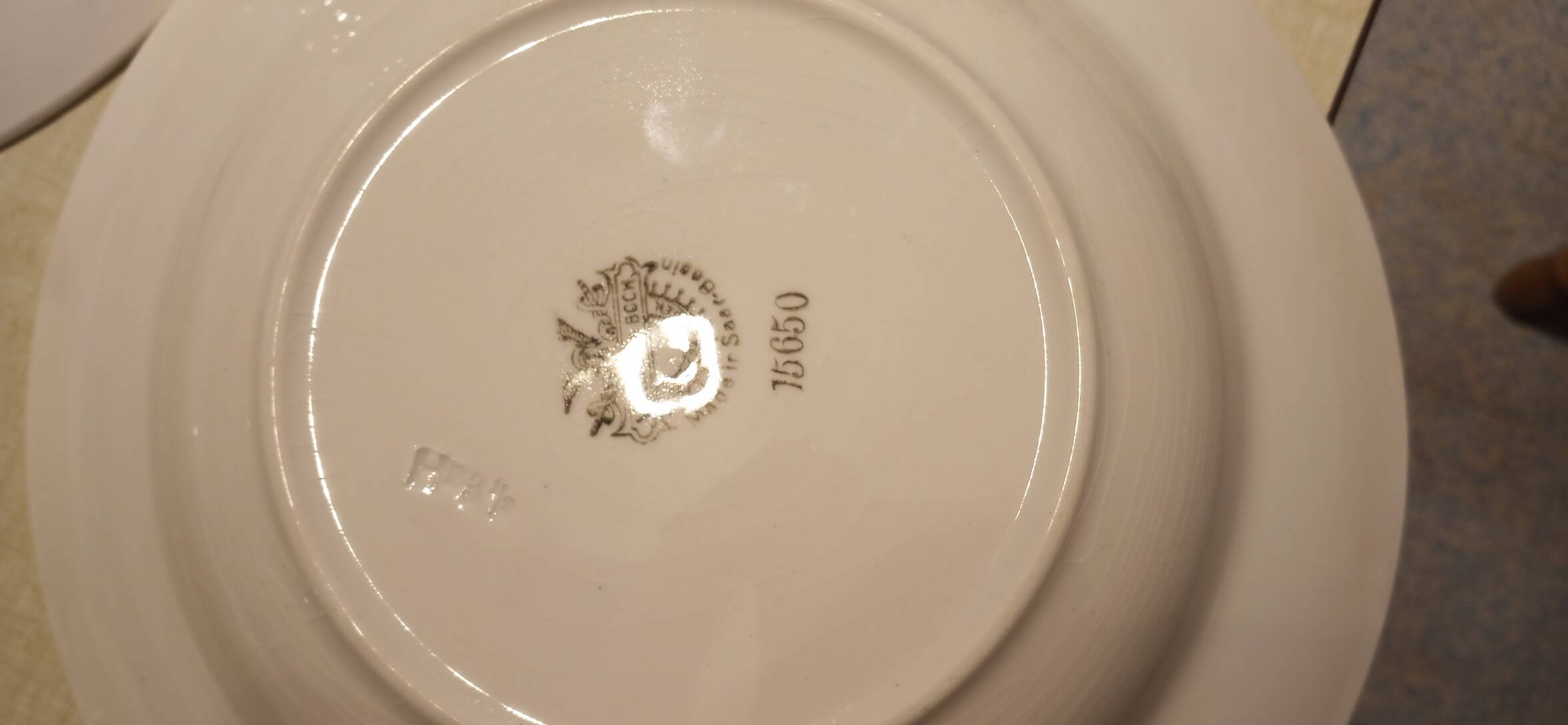 6 Villeroy & Boch art-deco soup plates