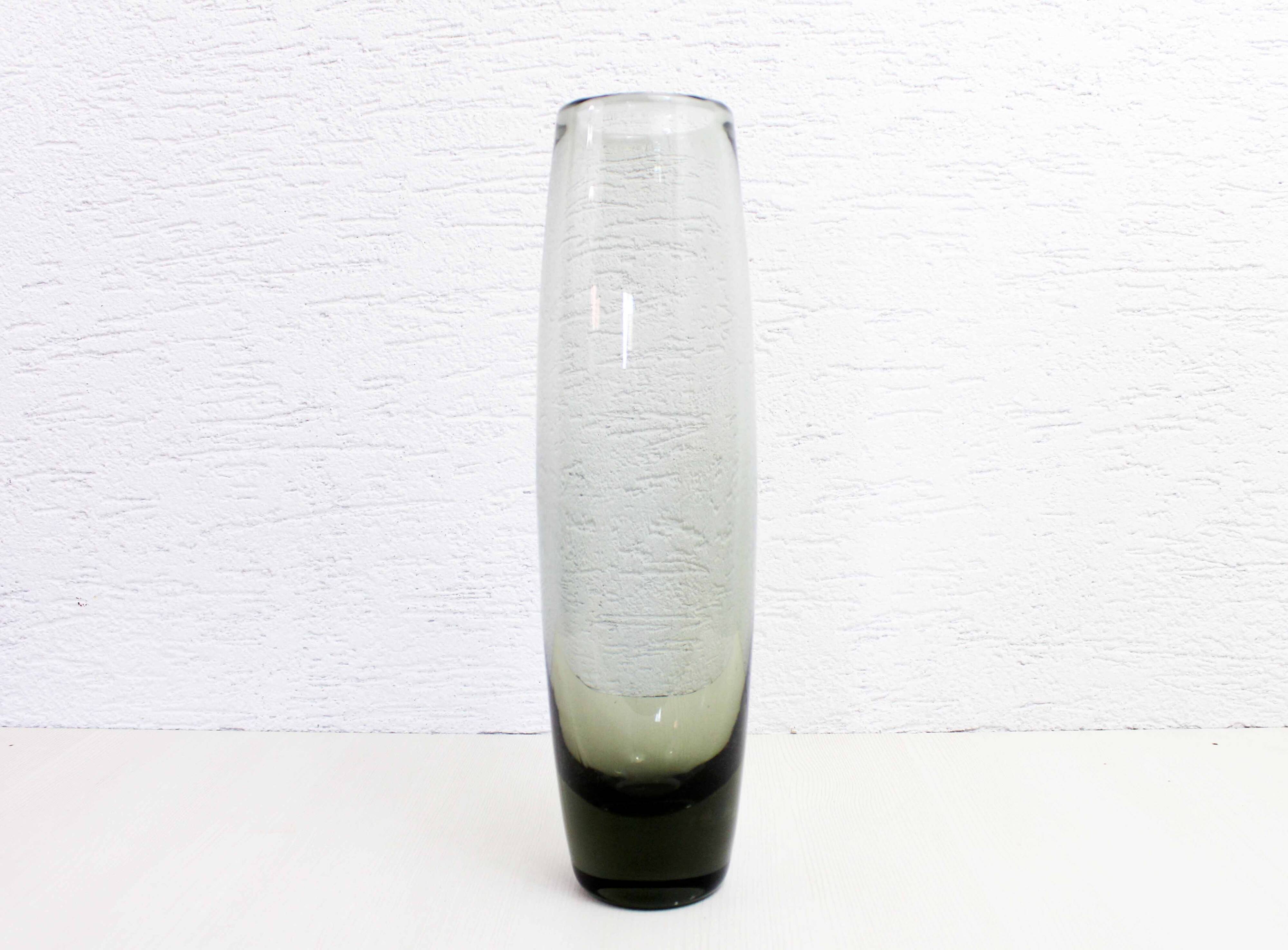 Scandinavian vase by Per Lutken for Holmegaard 1950