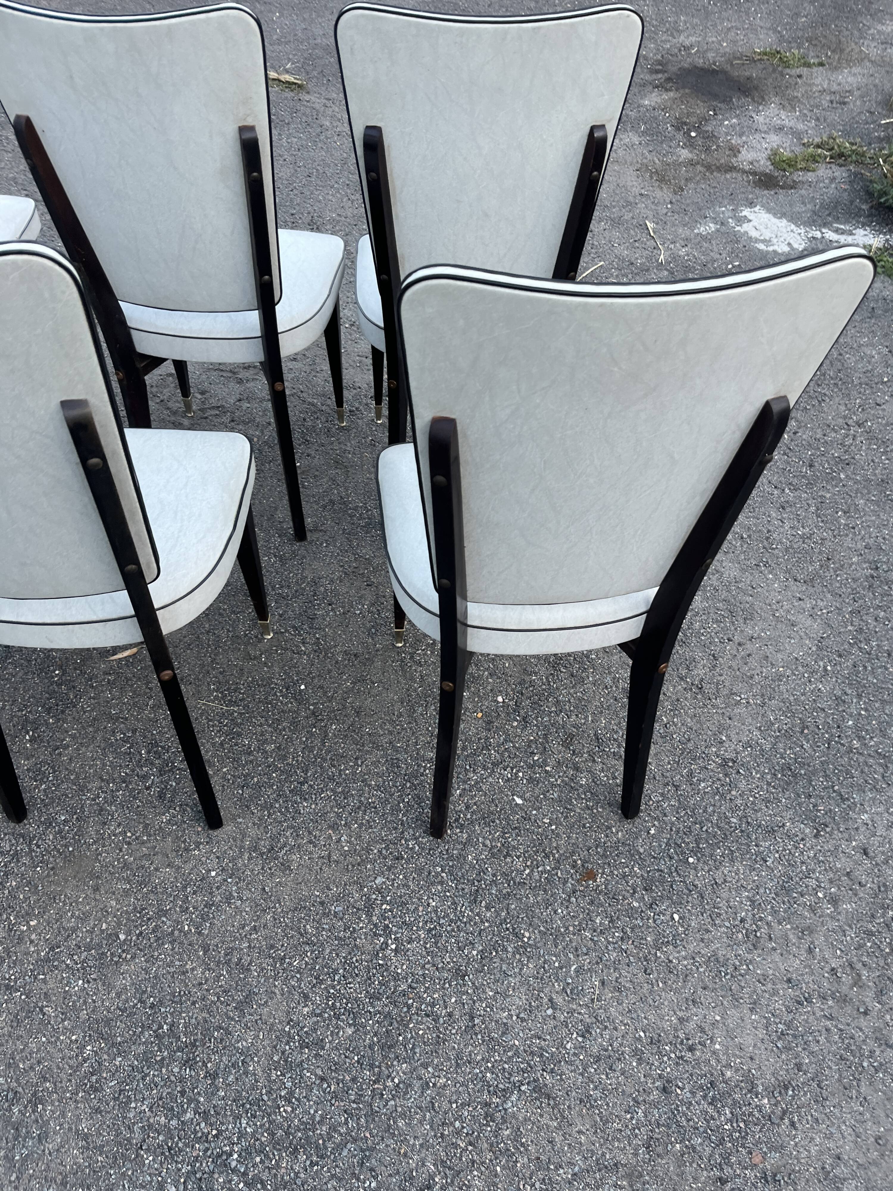 Set of 6 vintage chairs from the 50s-60s – Blue faux leather – Tapered legs