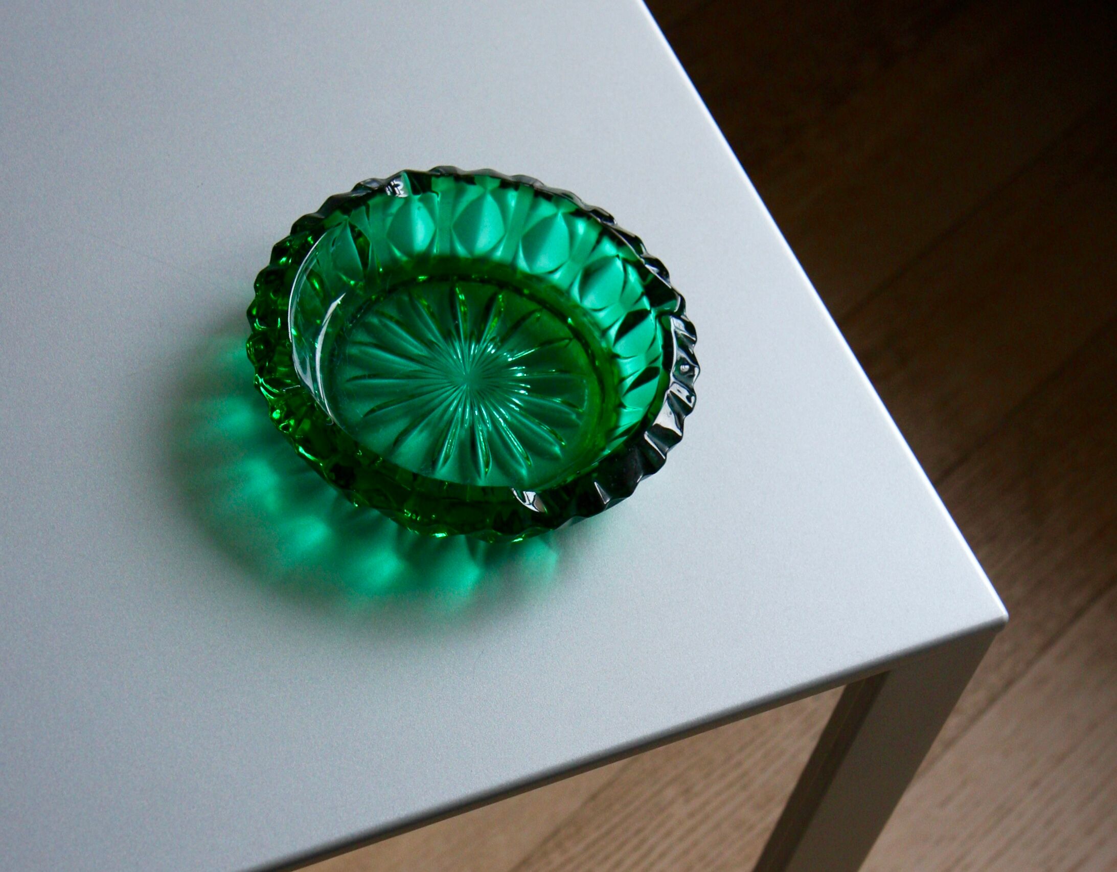 Vintage emerald green glass ashtray