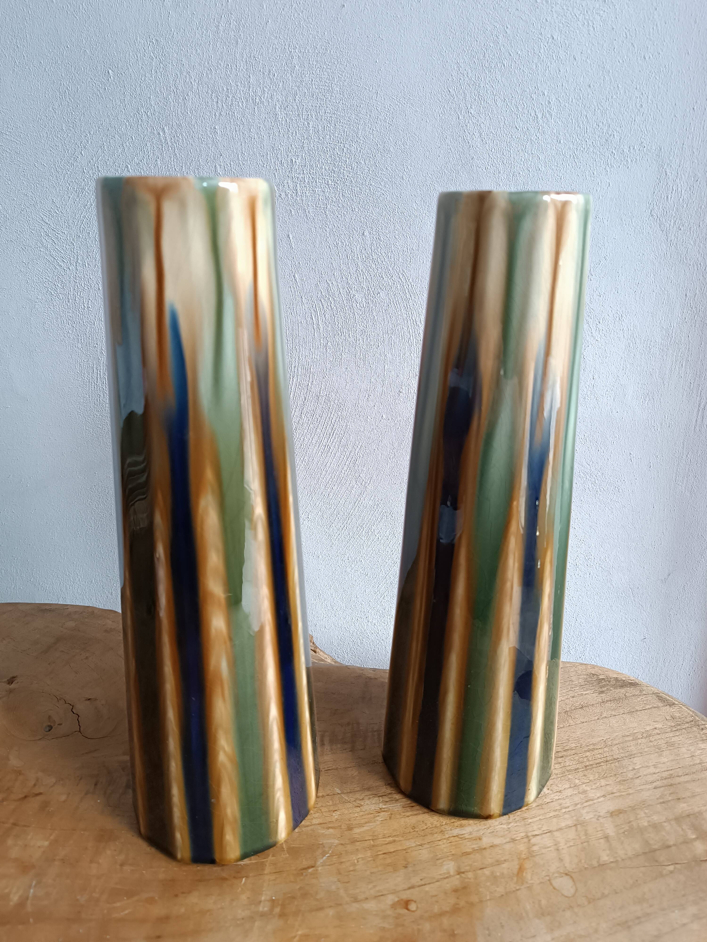 Gustave de Bruyn Paire de vases en barbotine Art Nouveau