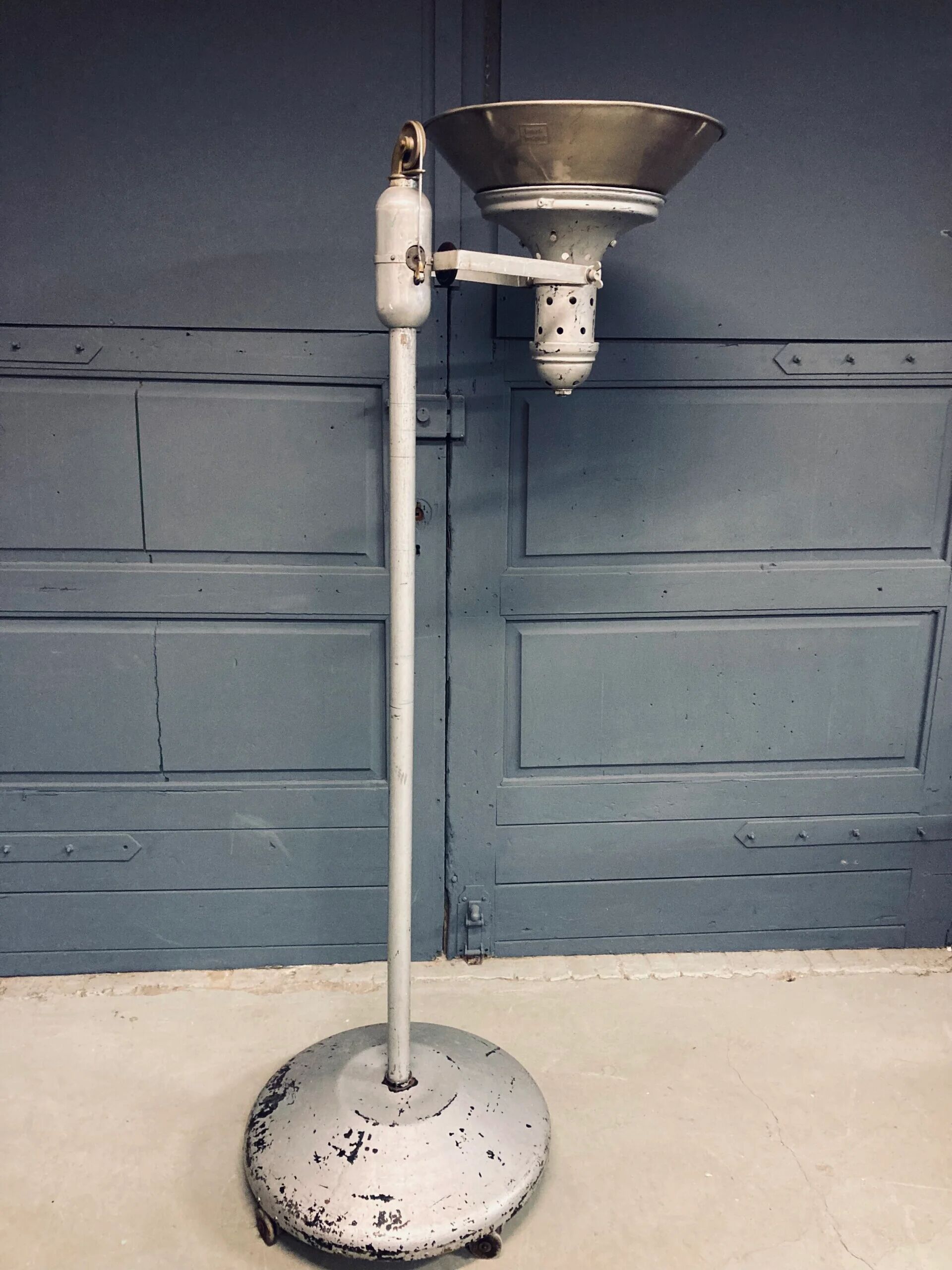 Industrial Hanau floor lamp 1950s