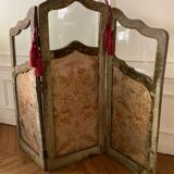 Paravent de style Louis XV recouvert d’un velours vert passé, circa 1900
