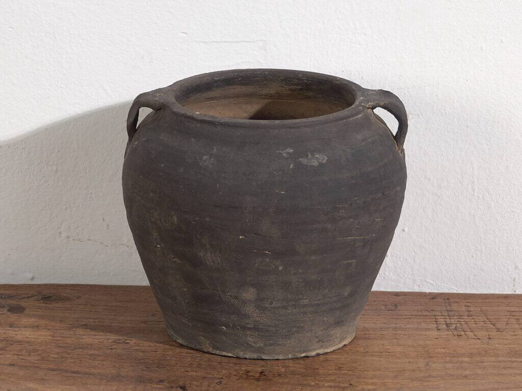 Ancient oriental vase (c.1900) #15