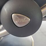 1 Stressless Jazz model armchair - black leather and its ottoman