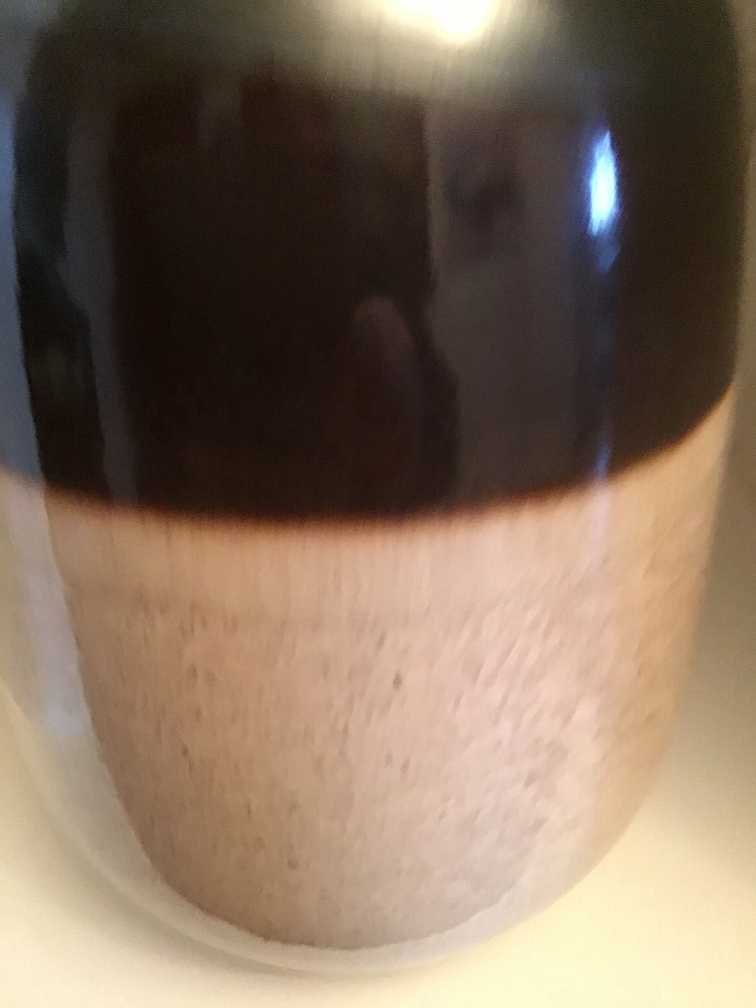 Vernisse ceramic vase