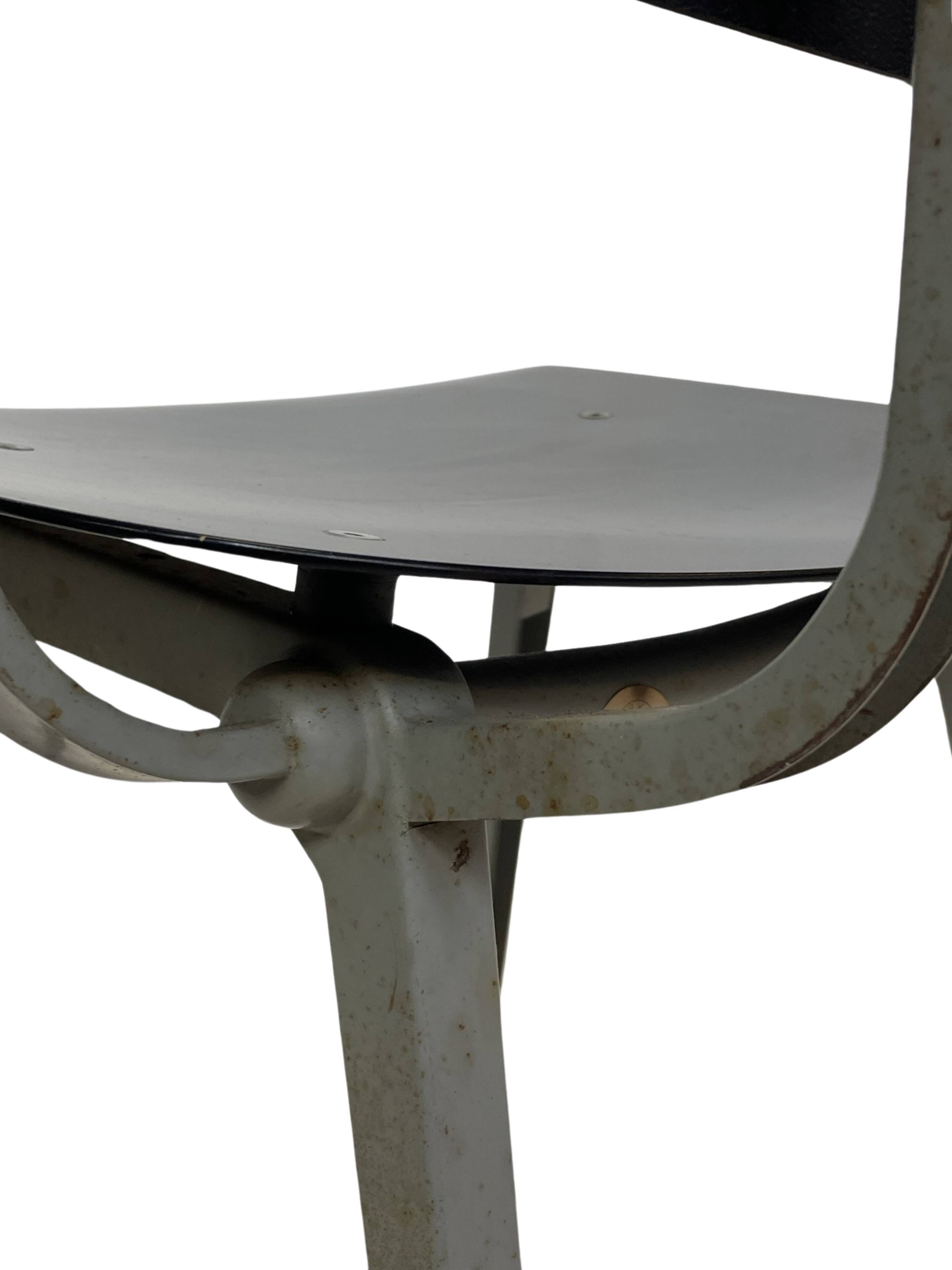 Friso Kramer Revolt arm chair for Ahrend de Cirkel 1953