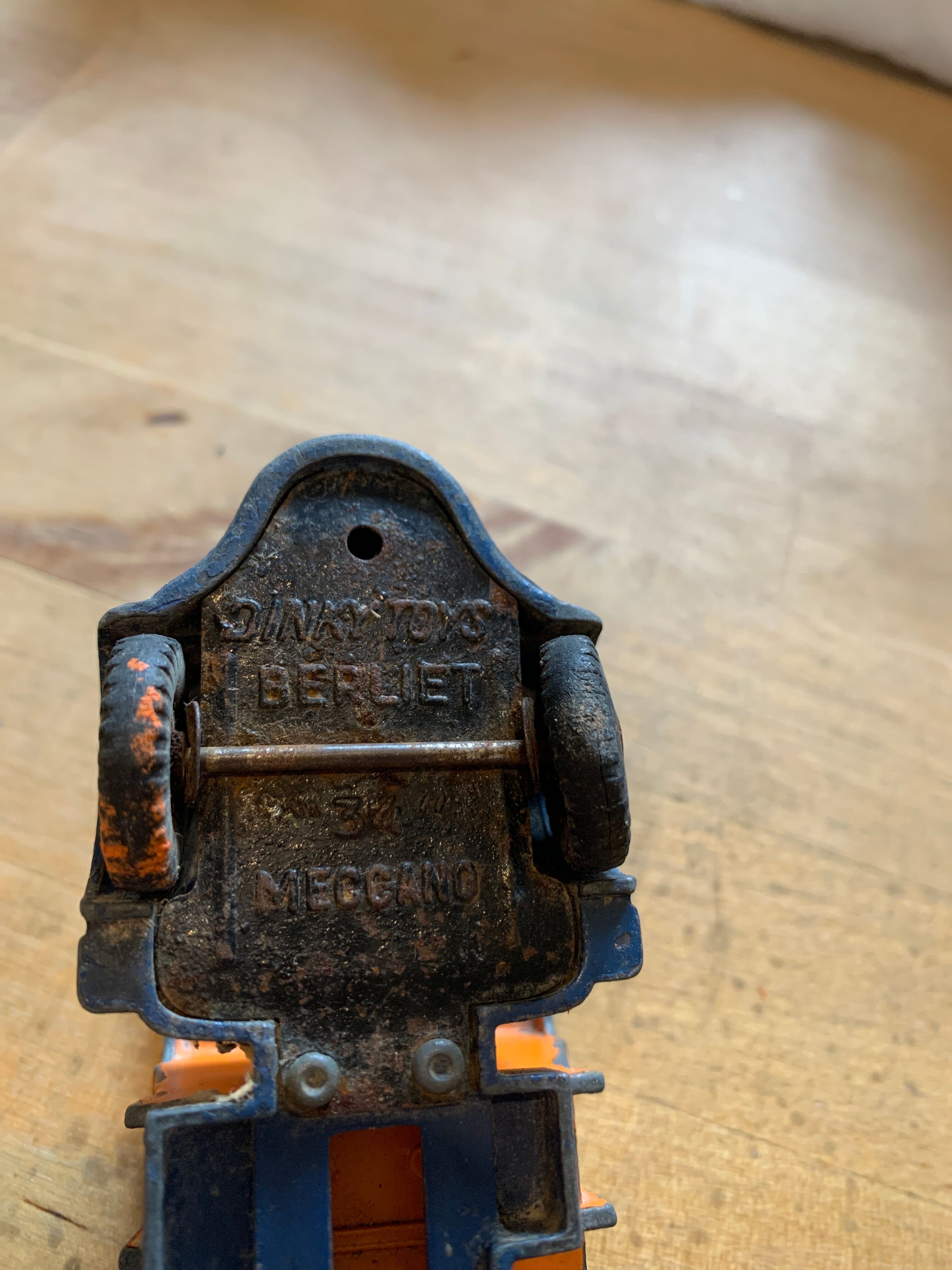 Miniature Mecano truck Bernier