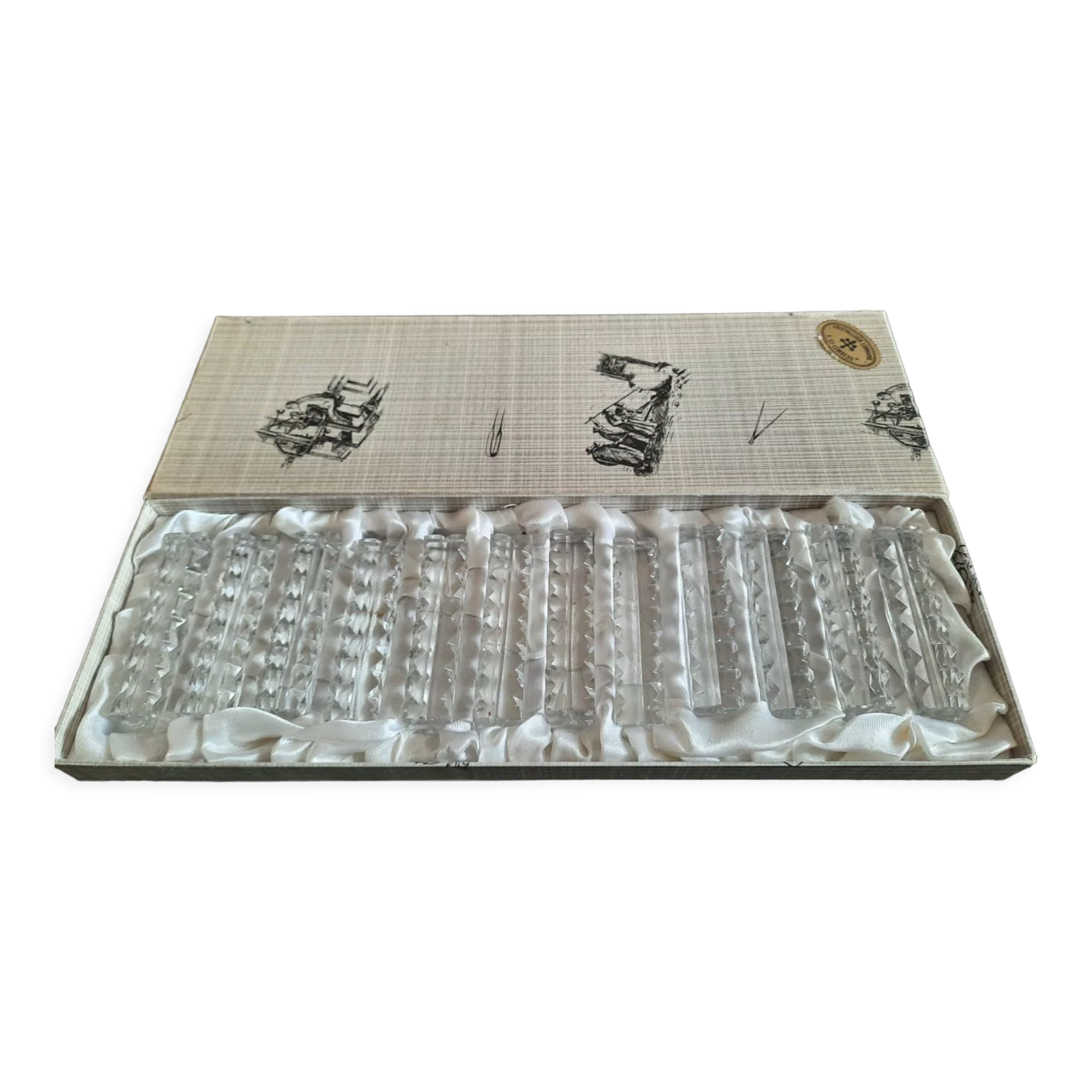 Box of 12 crystal knife holders