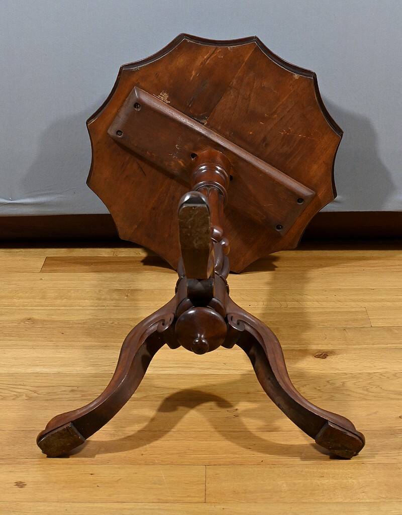 Mahogany Tripod Pedestal Table, Louis Philippe Style – 2nd half of the 19th century