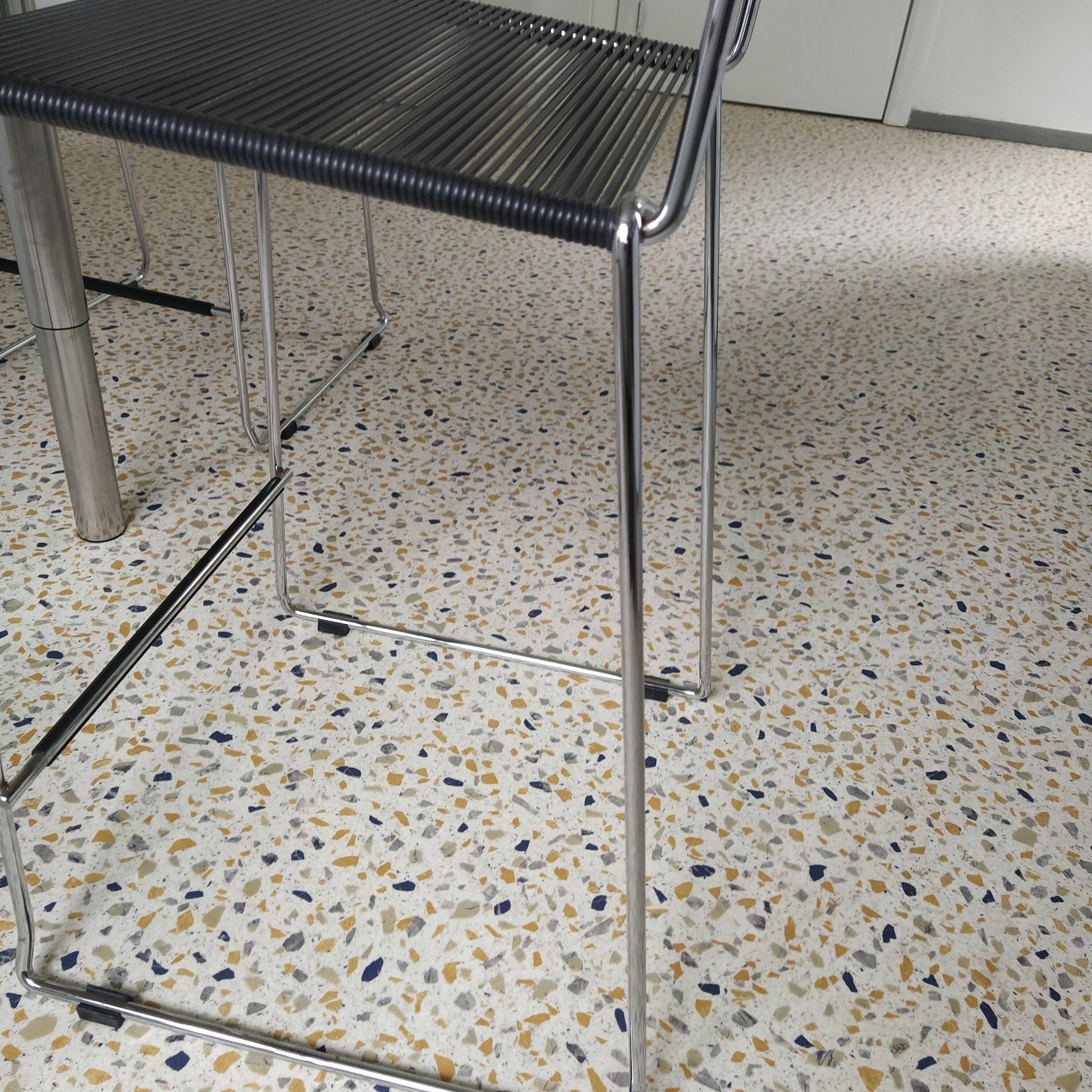 High stools Spaghetti dark gray design Giandomenico Belloti , edit by Alias
