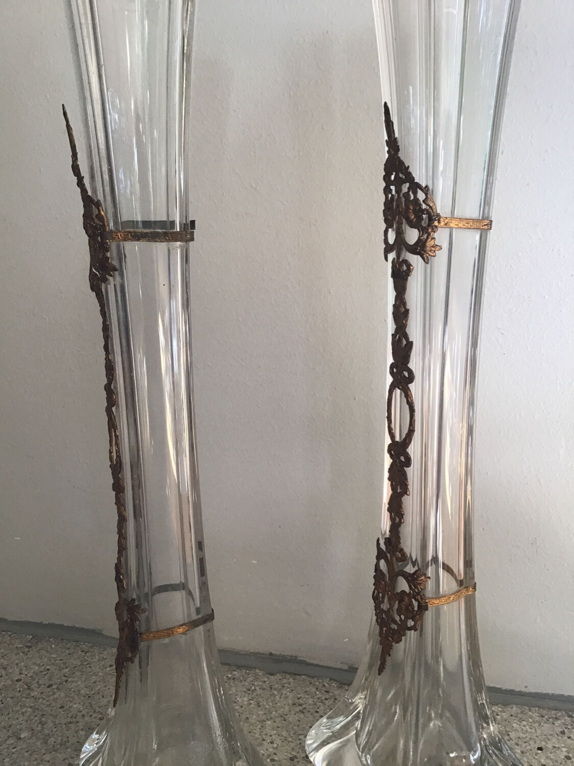 Paire de vases soliflore en verre