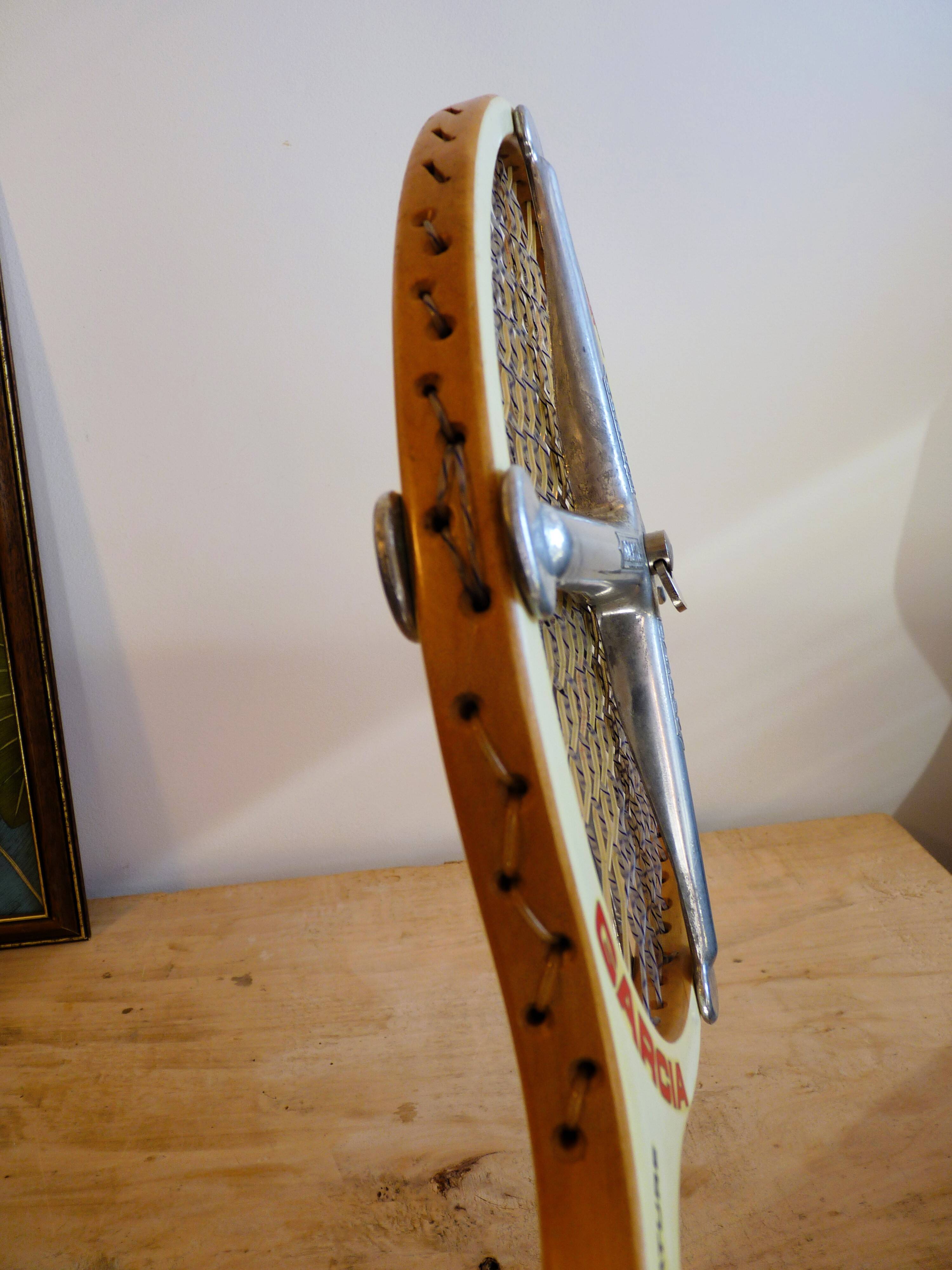 Raquette De Tennis Ancienne Snauwaert Streamline Avec Sa Croix Sephir – Belgique