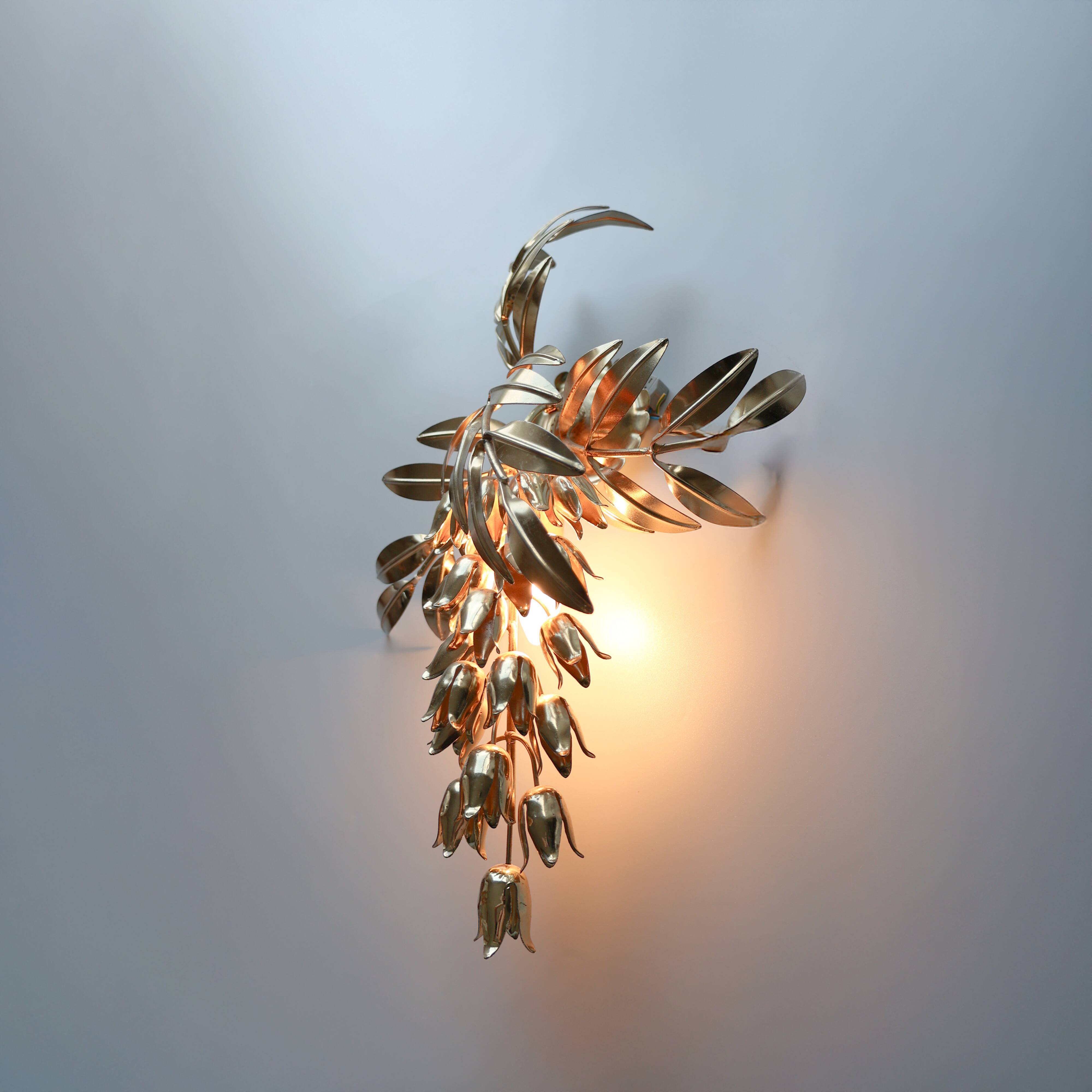 Applique murale dorée Hans Kögl, années 1980, Italie.