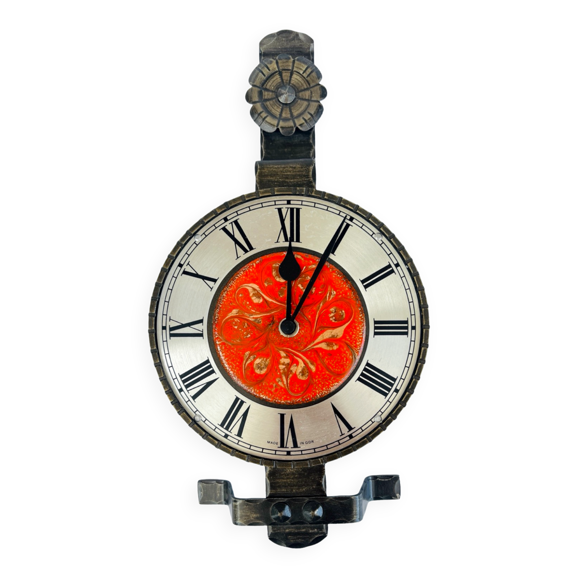Metalwork electric wall clock VEB Elektrobau Greiz, Germany 1970s