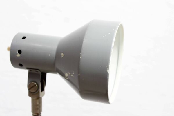 Lampe industrielle sur pince