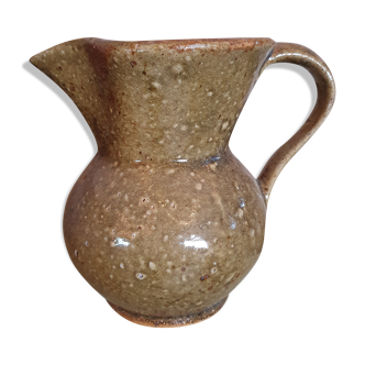 Green sandstone decanter