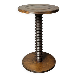 Table d'appoint en bois - milieu