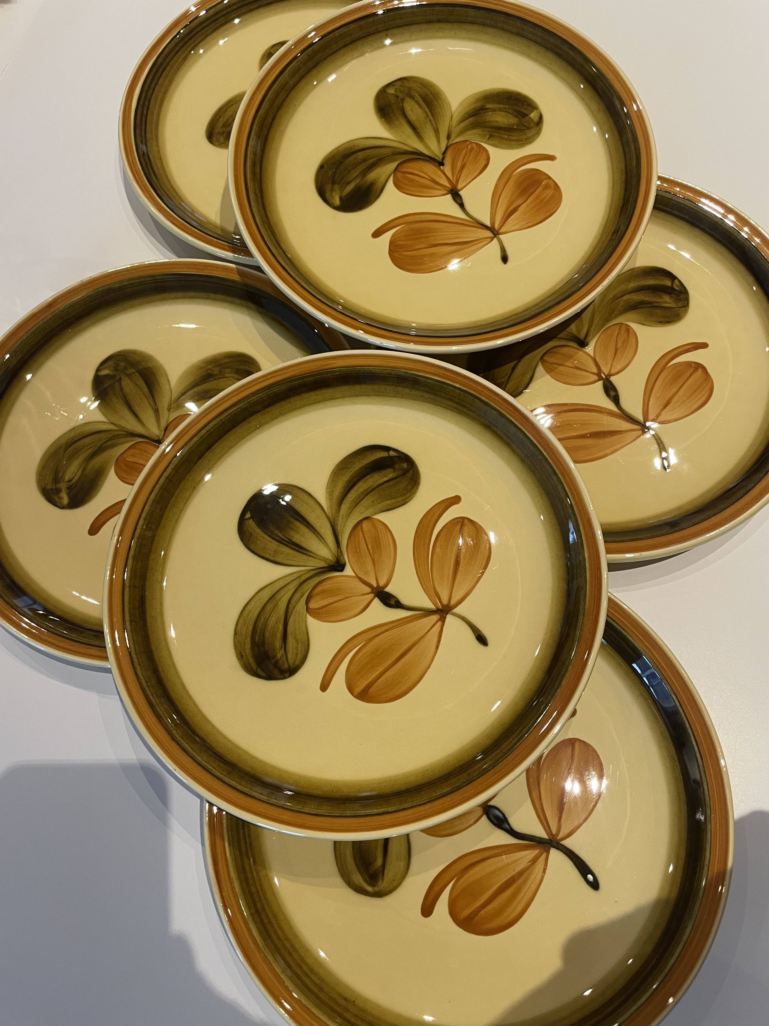 6 Gien earthenware dinner plates, Fuego pattern