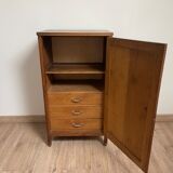 Storage cabinet