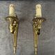 Paire d'appliques murales de style Louis XVI. Bronze massif.
