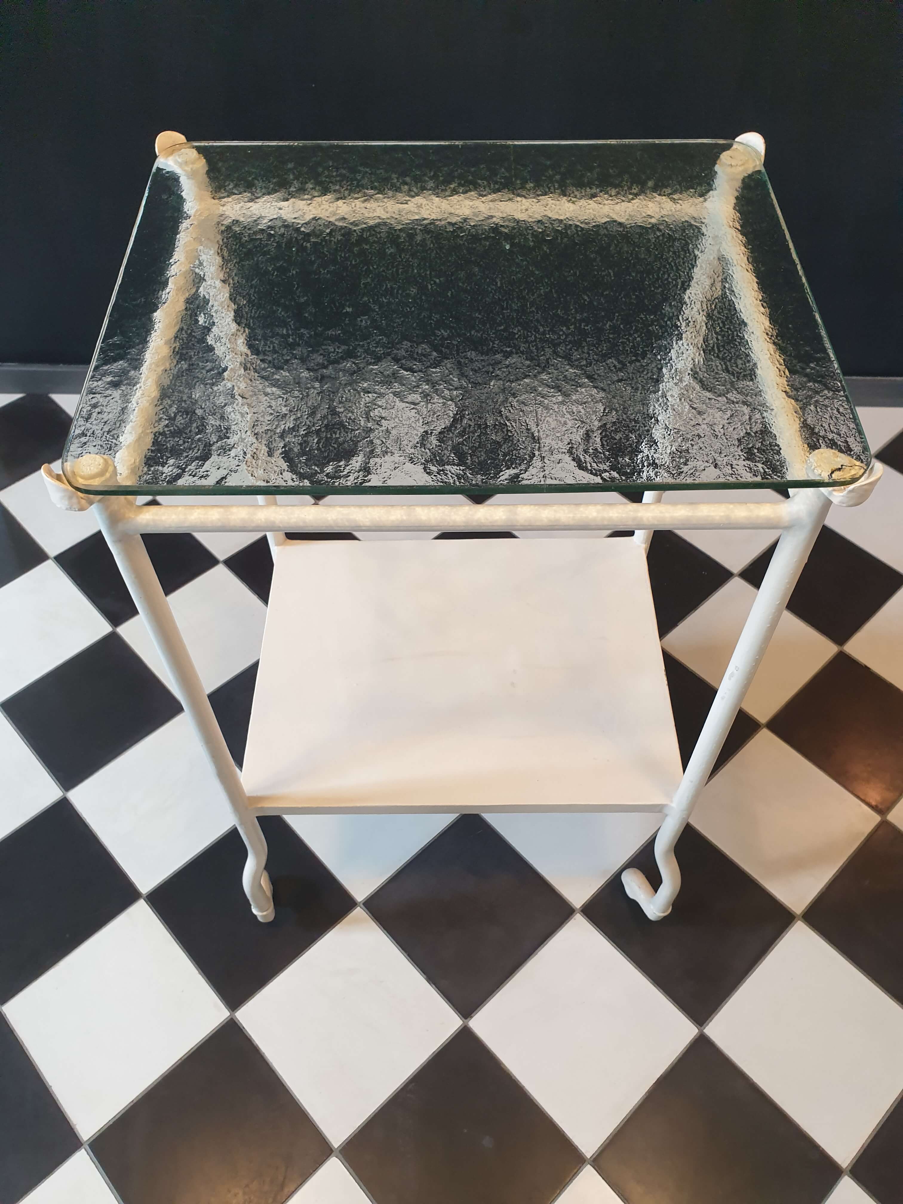 Service/ pedestal table