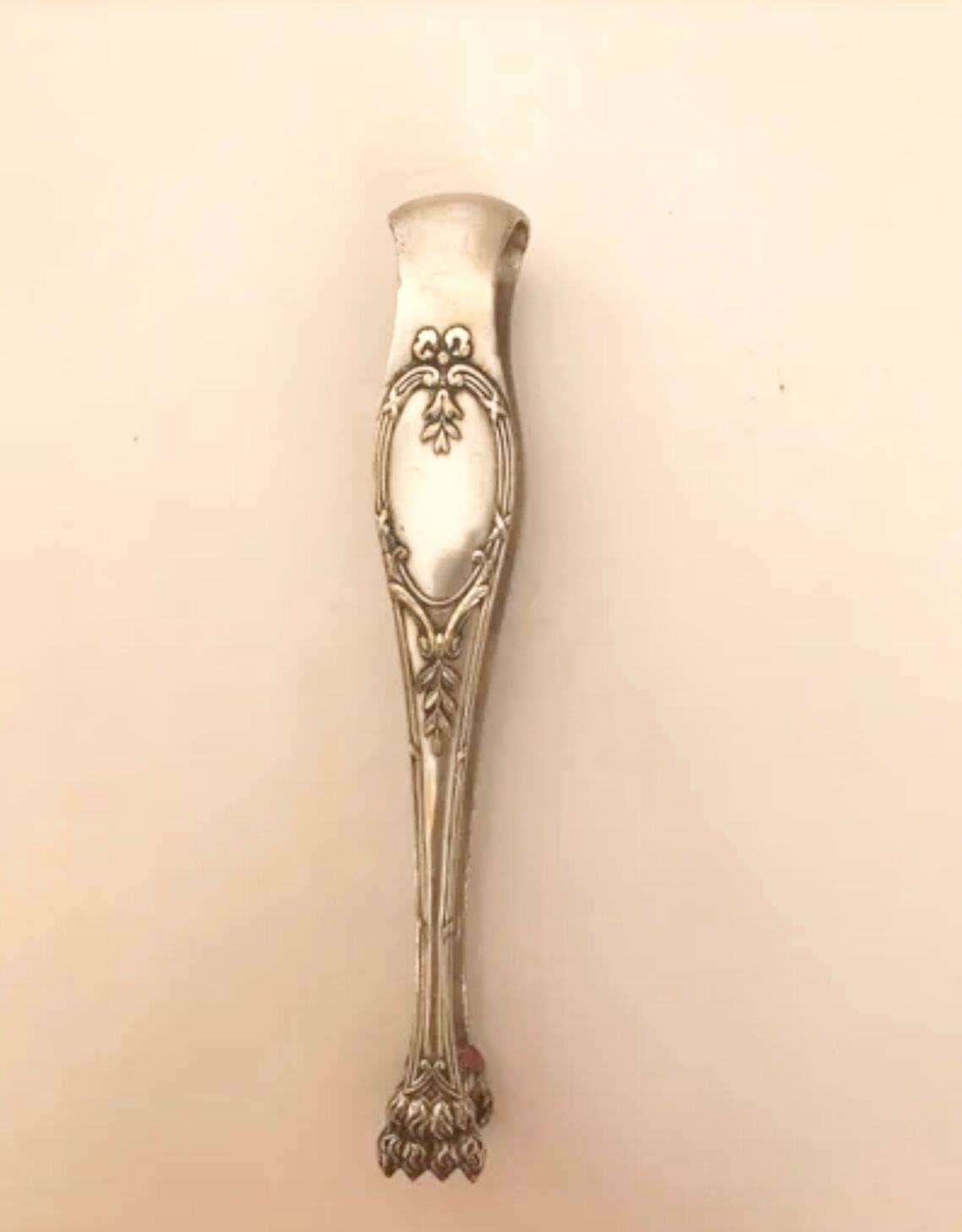 Sugar tongs