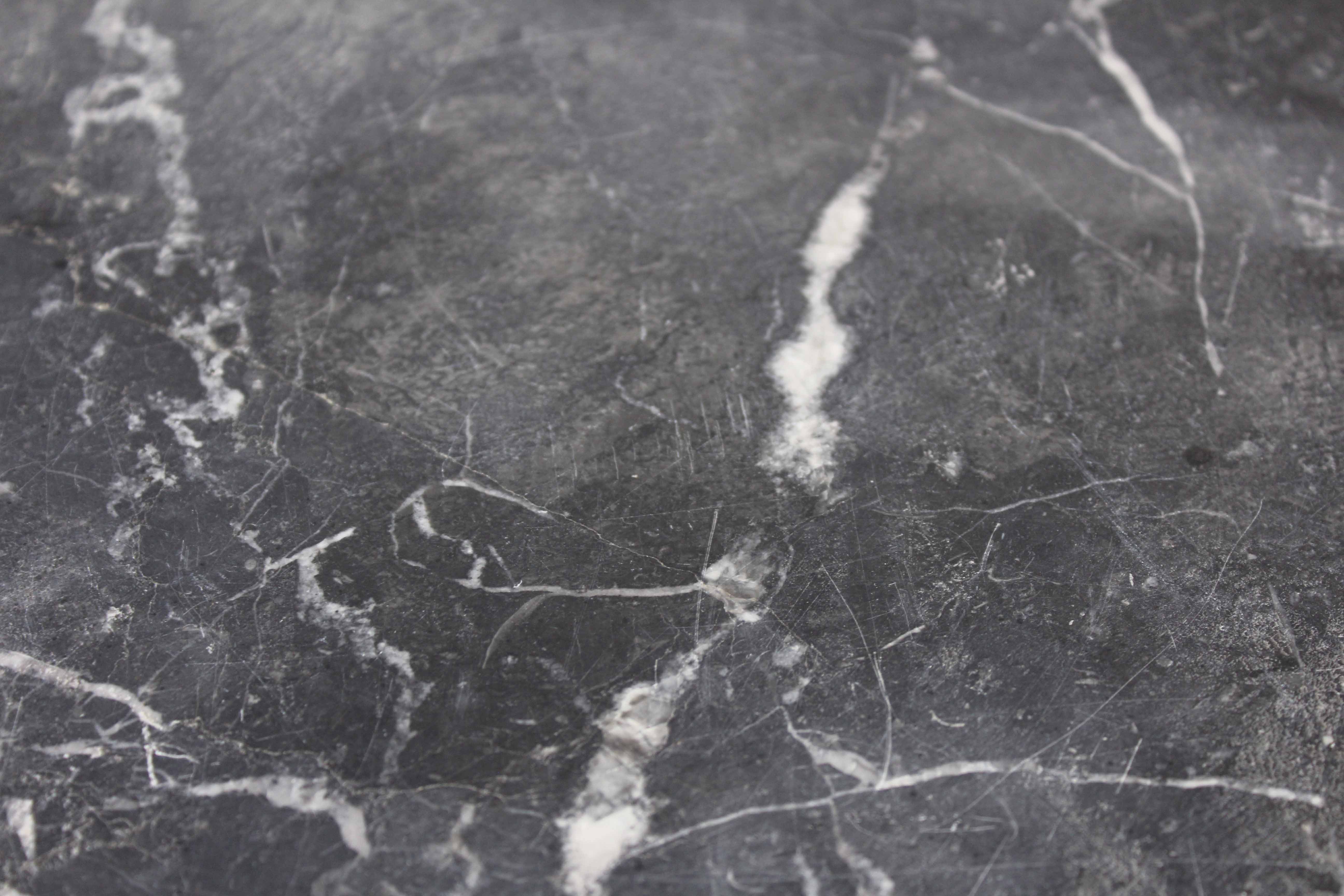 Vintage tulip foot table