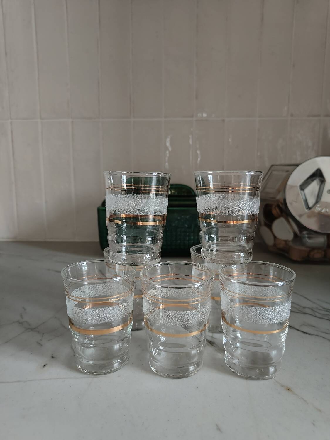 Set of 7 glasses