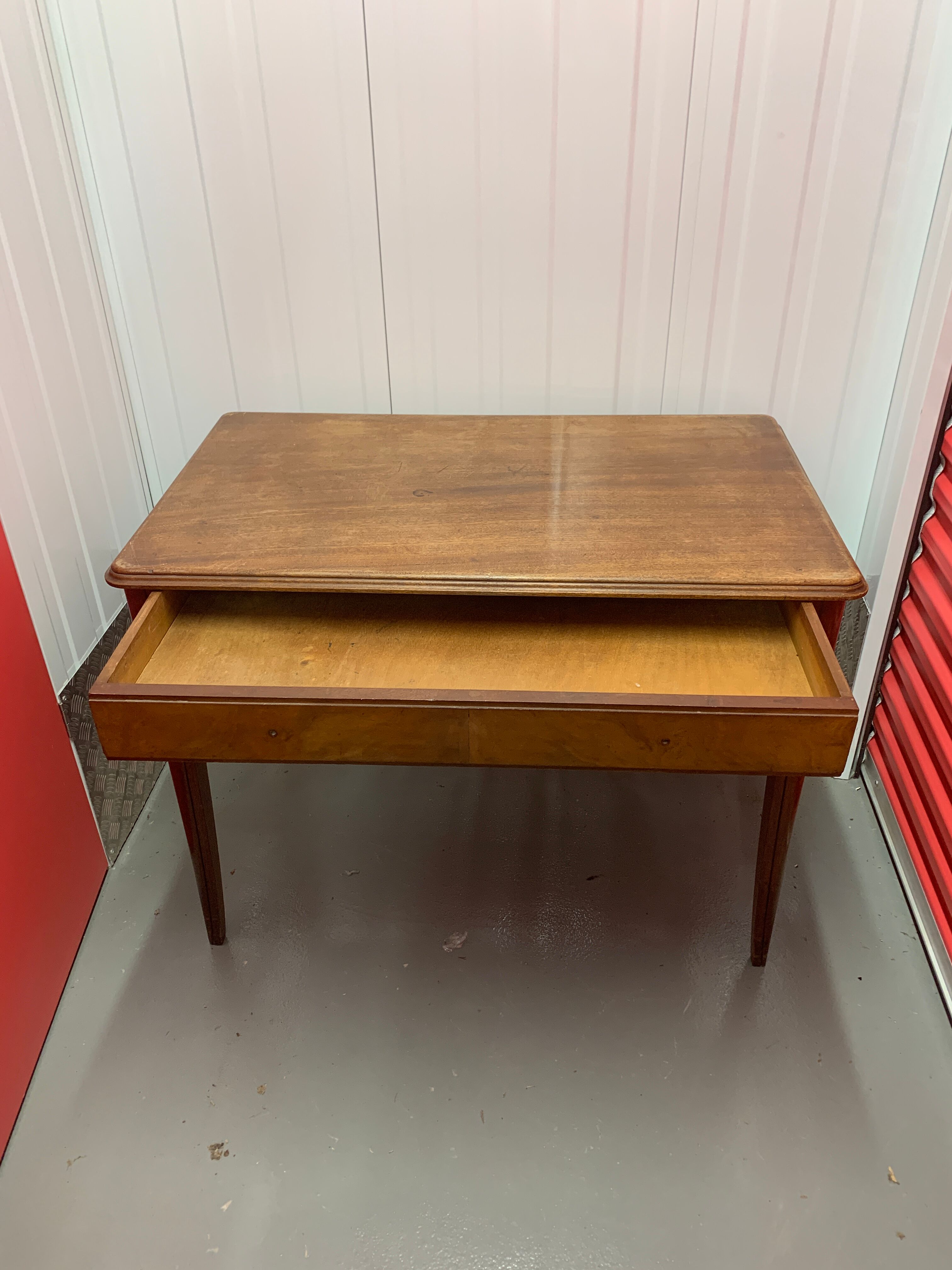 Table with compass feet