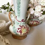 Vases en barbotine art nouveau, ancienne garniture de cheminée