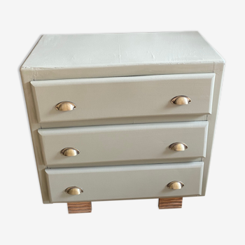 Soft khaki chest of drawers