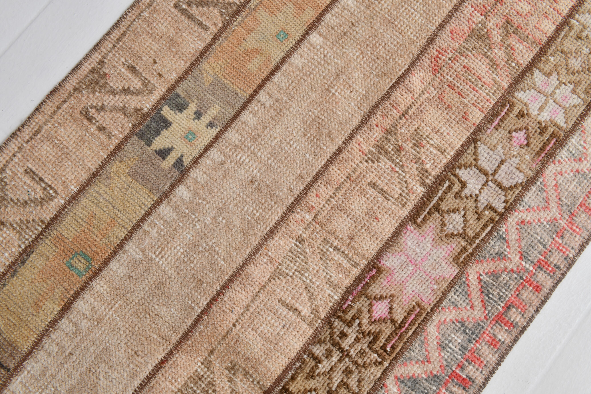 2x10 classic vintage runner rug 67x300cm