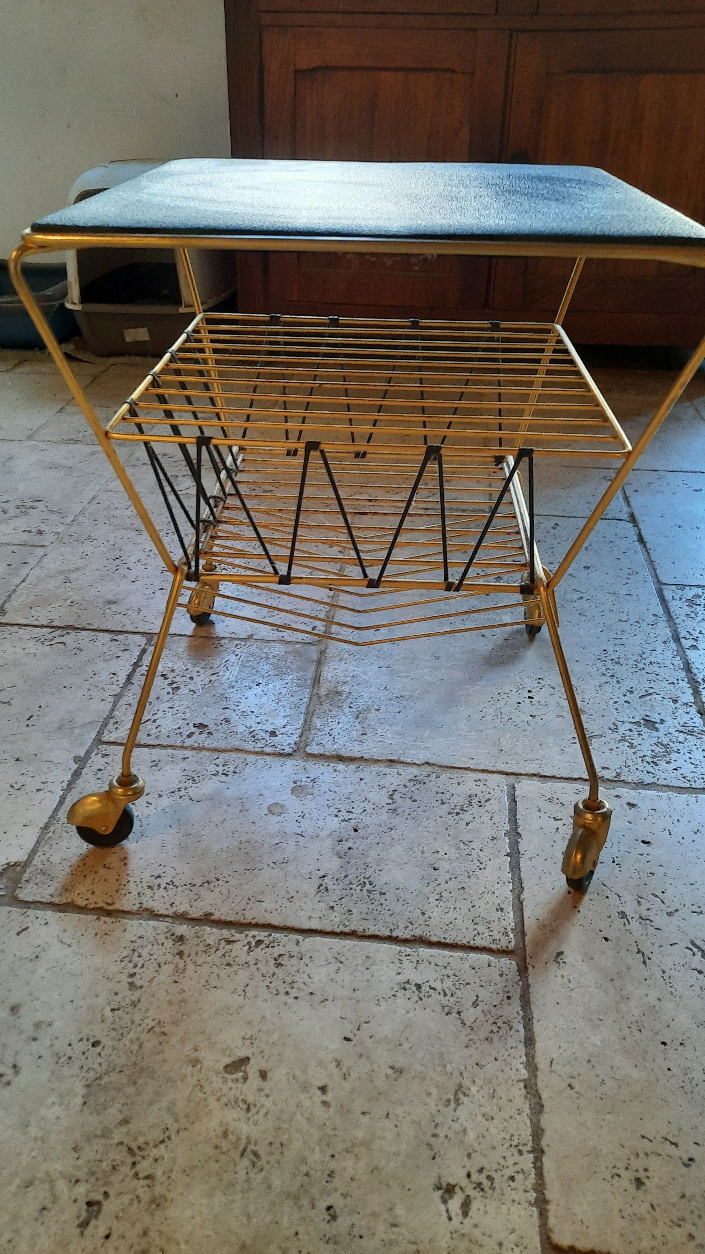 Service door review on wheels