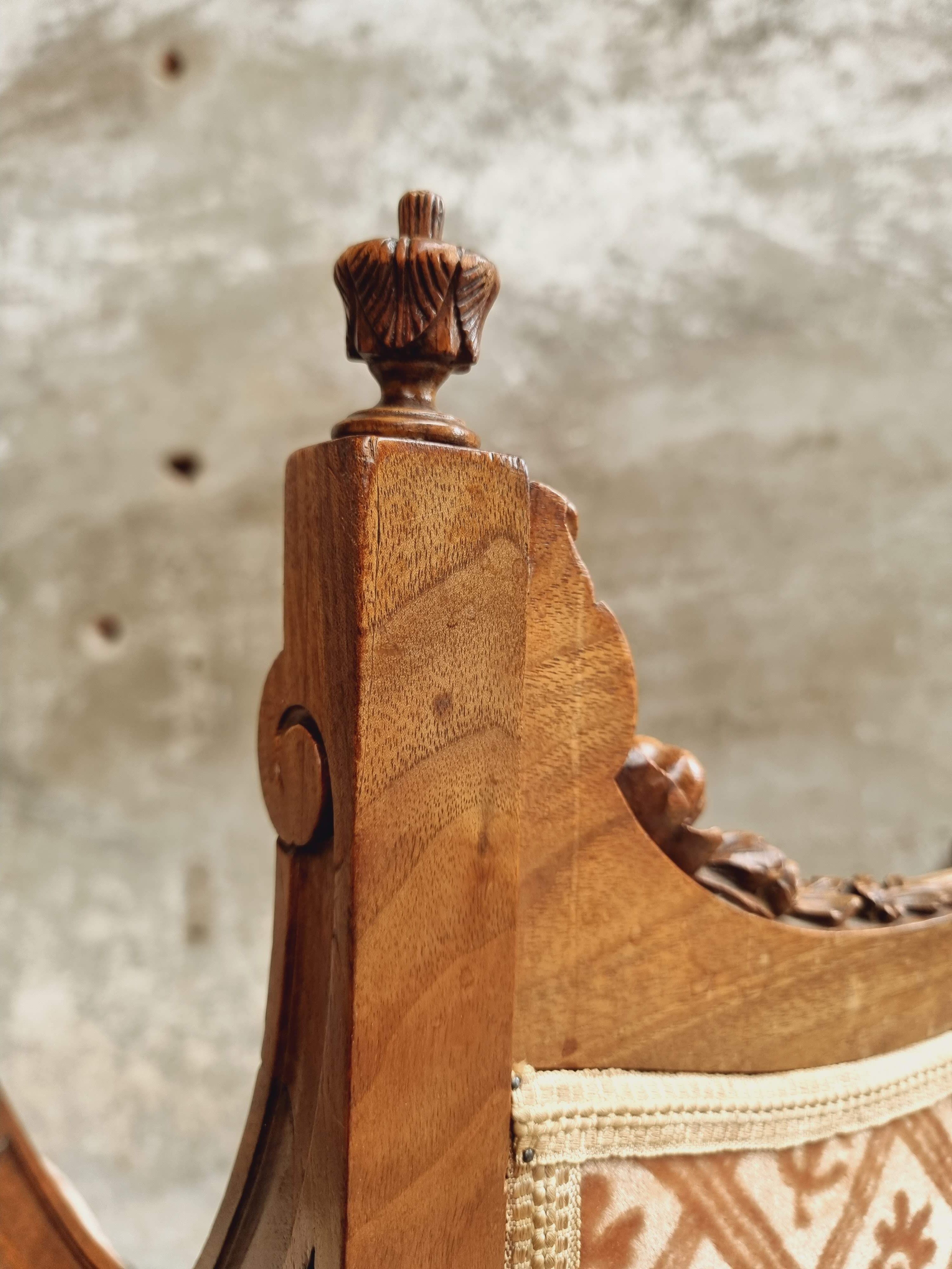 Antique sofa seat classic hall bench old pink