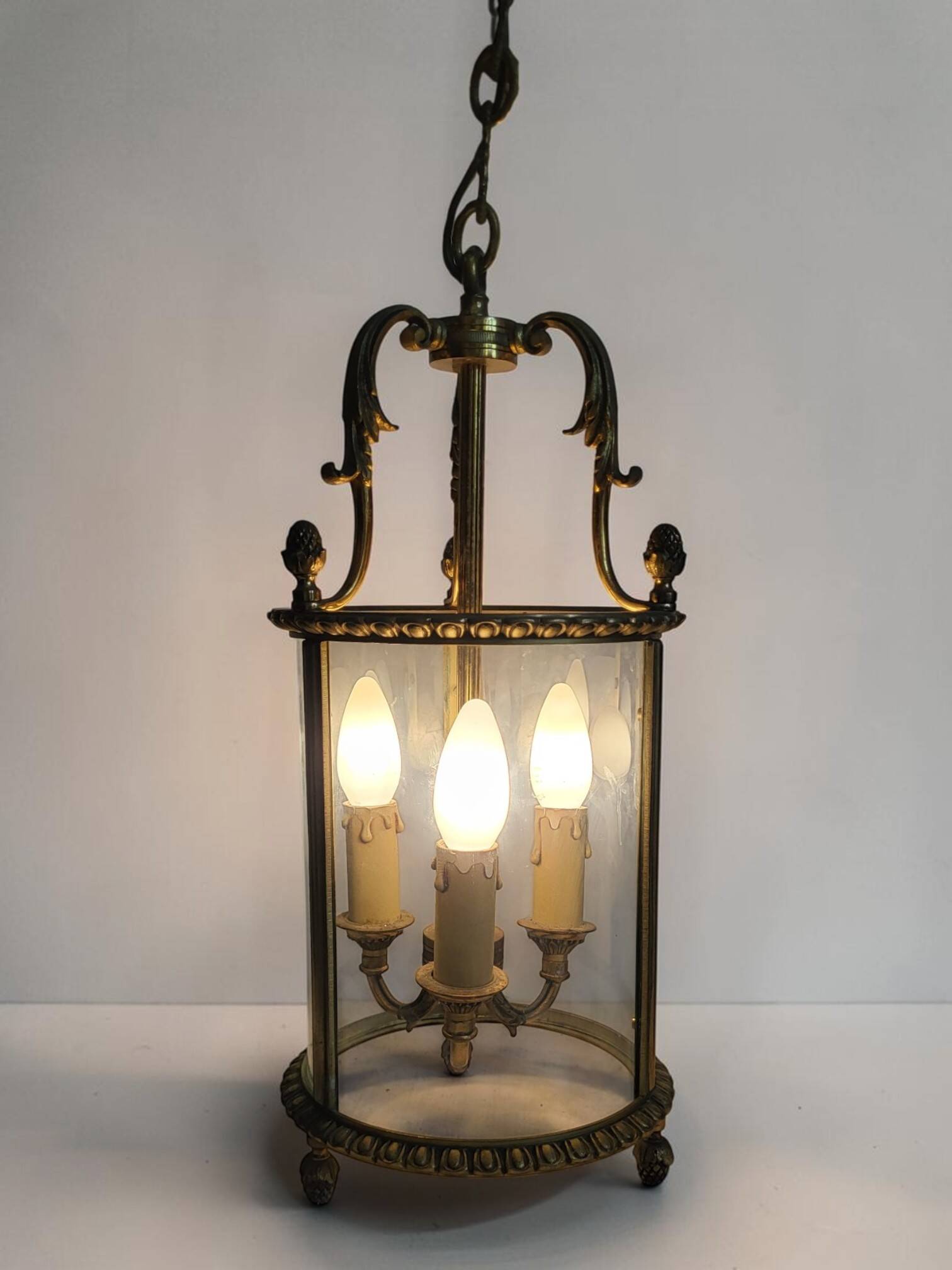Pair of bronze lanterns in Louis XVI style