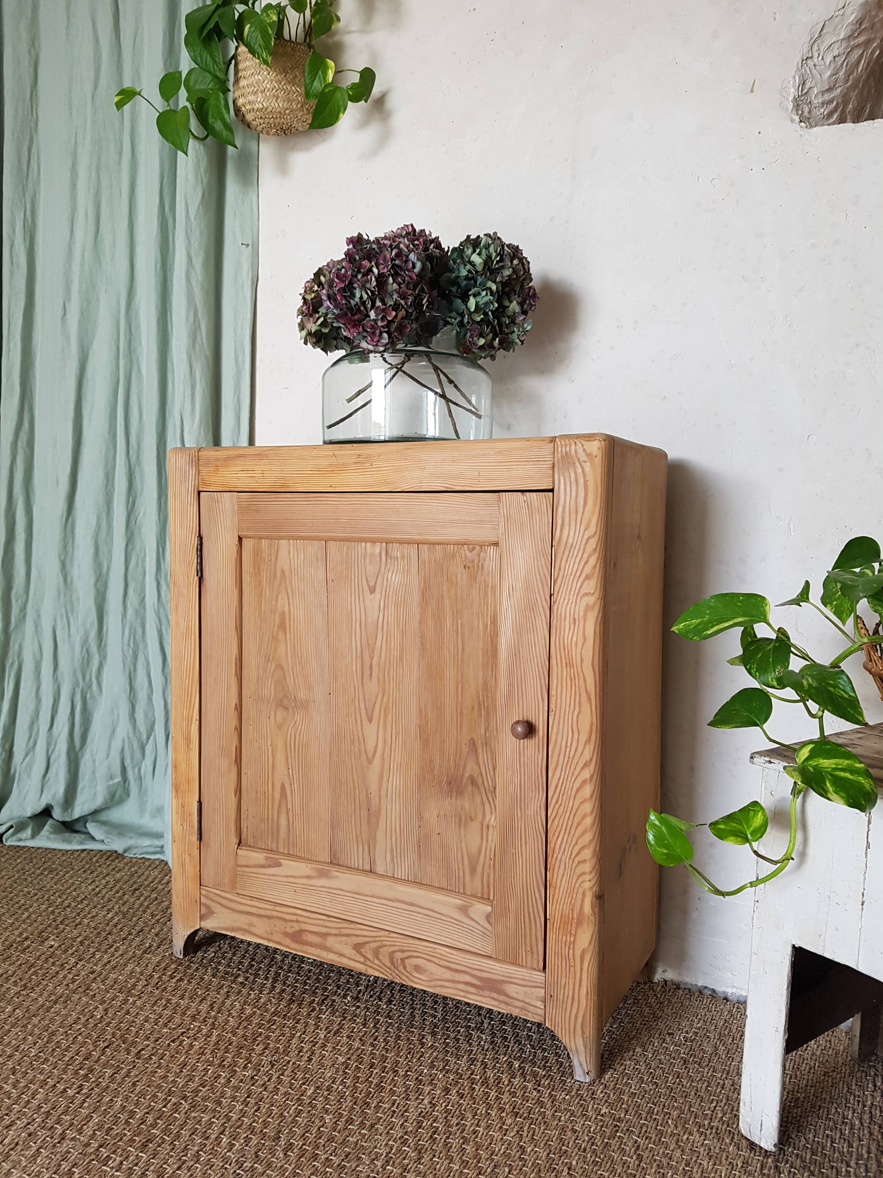 Raw wooden jam maker