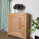 Raw wooden jam maker