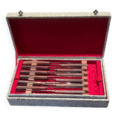Knife service