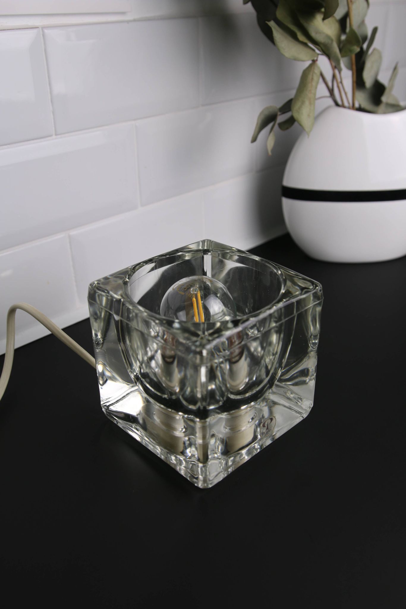 Lampe en verre Ice Cube par Putzler circa 1970