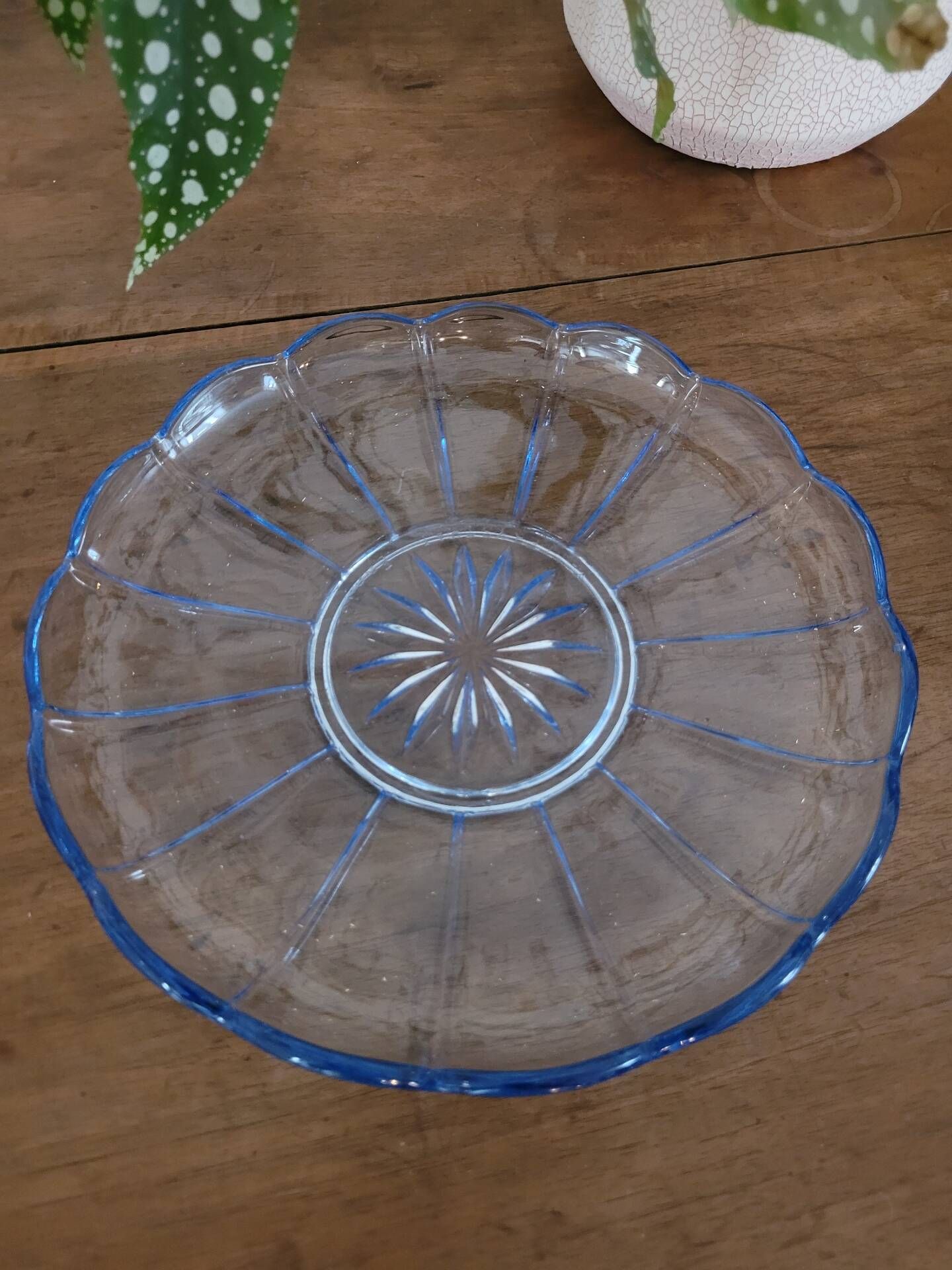 Round blue glass plate