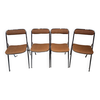 Lot de quatre chaises estampillé souvignet