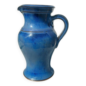 Vase, pichet en céramique bleue émaillée – poterie artisanale vintage