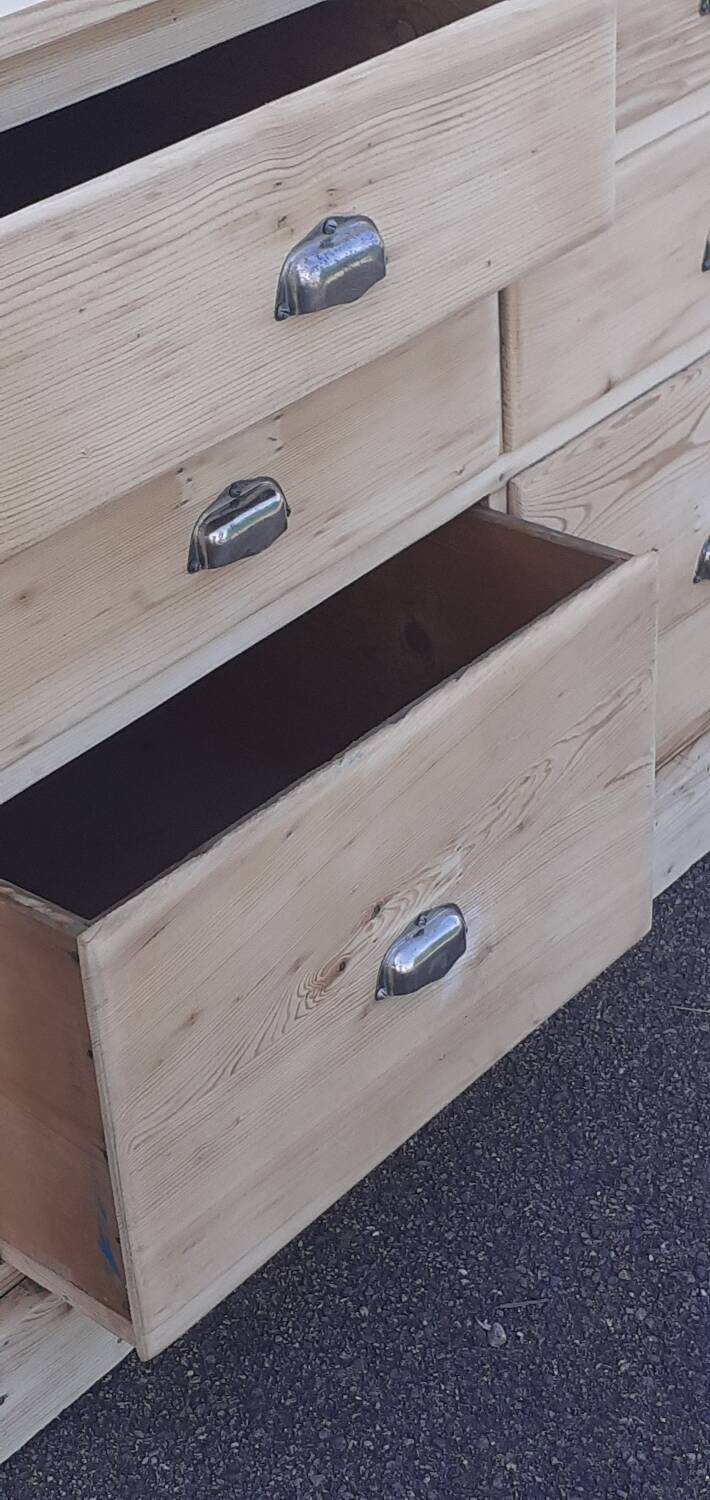 9-drawer workshop furniture