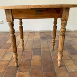 Table Louis Philippe