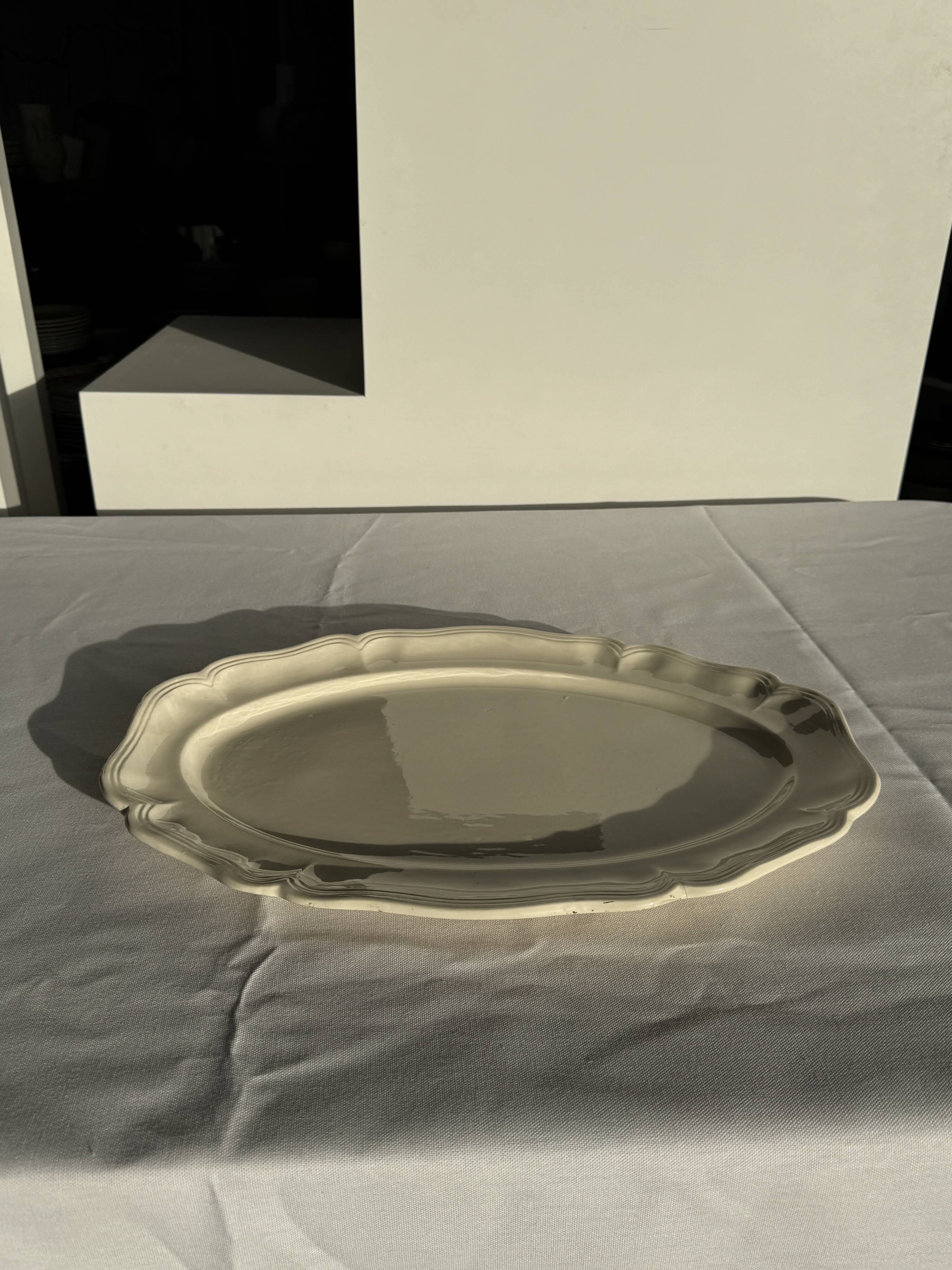 Large oval cream earthenware dish Sarreguemines France L44