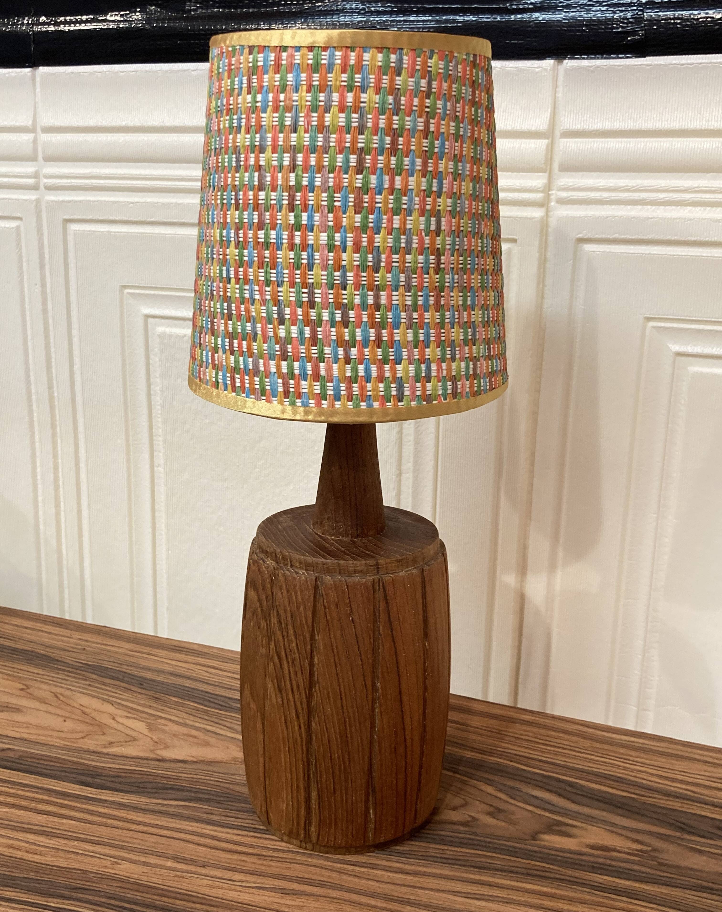 NICE SCANDINAVIAN DESIGN LAMP 1950.